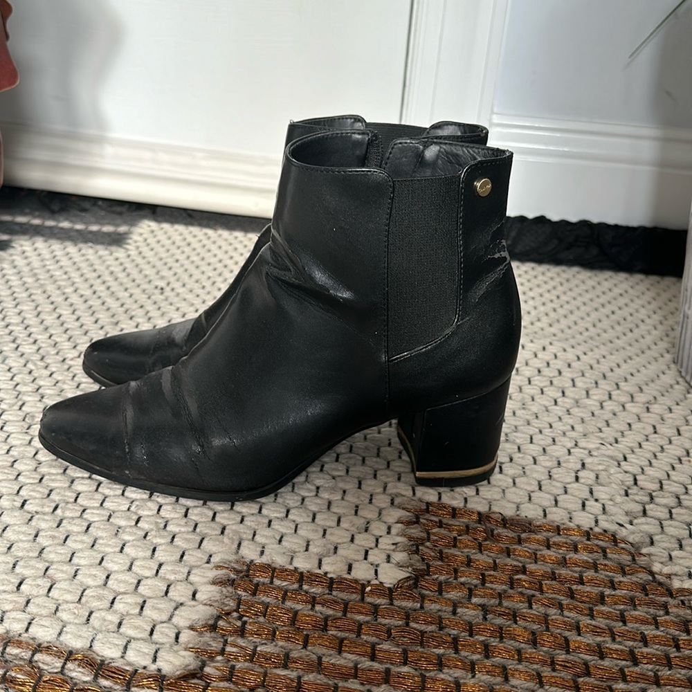 Calvin Klein fioranna booties